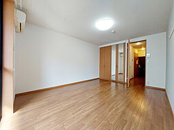 ロイヤルハイツ・IYO 205 号室 2階1Kのリビング/ダイニング