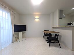 サクラガーデン 103 号室 1階ワンルームのリビング/ダイニング