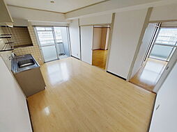 ナチュラルリーフ松山 507 号室 5階3LDKのリビング/ダイニング