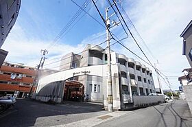 レディアント・チャハル2 102 号室 ｜ 愛媛県松山市桑原4丁目（賃貸マンション1K・1階・24.00㎡） その1