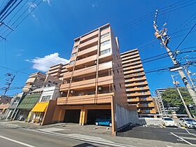 ロイヤルガーデン 802 号室 ｜ 愛媛県松山市味酒町3丁目（賃貸マンション3LDK・8階・59.76㎡） その1