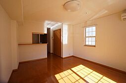 フィオーレ・U 101 号室 1階ワンルームのリビング/ダイニング