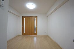 メゾンドール平和通 702 号室 7階1LDKのリビング/ダイニング