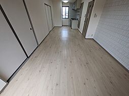 リッツハウス森松 B-201 号室 2階2LDKのリビング/ダイニング