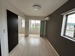 シャイン・ウェスト 201 号室 2階1LDKのリビング/ダイニング