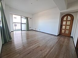 レジデンス勝山 705 号室