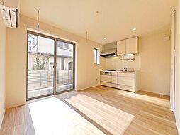 コンステラシオン 101 1階1DKのリビング/ダイニング