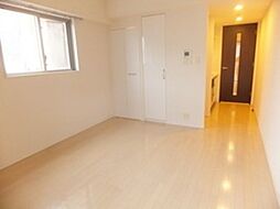 グラディート町田 2階1Kのリビング/ダイニング