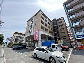 セントラルアベニュー  ｜ 福岡県北九州市小倉南区守恒本町2丁目（賃貸マンション3LDK・5階・69.12㎡） その1