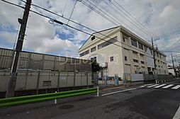 道塚小学校 551m