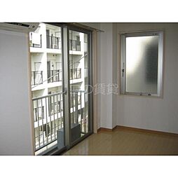 第一デュオレ　スズエ 302 3階ワンルームのリビング/ダイニング