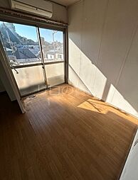 渡辺マンション 4階4LDKのリビング/ダイニング