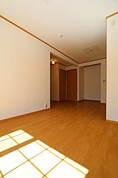 ベル・フィオーレＡ 2階2LDKのリビング/ダイニング