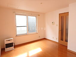 プレシャス壱番館 205 2階1LDKのリビング/ダイニング