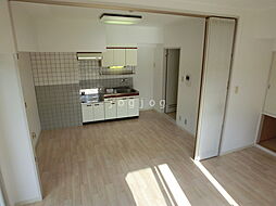 クイーンズ山の手 803 8階1DKのリビング/ダイニング