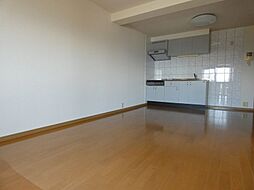 メゾン・ド・アイ 302 3階2LDKのリビング/ダイニング