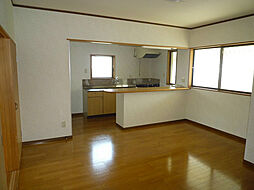 ハイツ東 2階2LDKのリビング/ダイニング