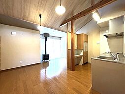 NOMAL住宅 1階2LDKのリビング/ダイニング