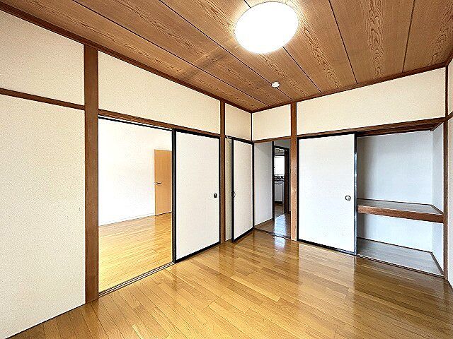 寝室