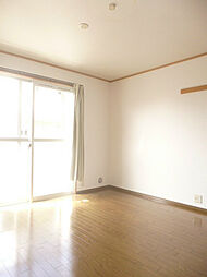 ナガノコアハイツB棟 1階1Kのリビング/ダイニング