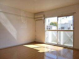 フレグランス七瀬II 2階1Kのリビング/ダイニング