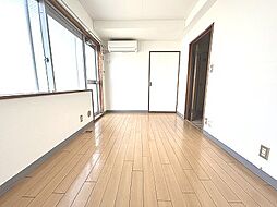 リブイン七瀬 2階1Kのリビング/ダイニング