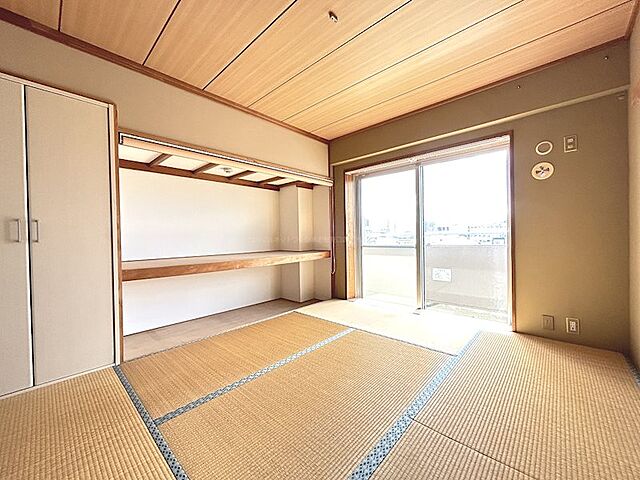 寝室