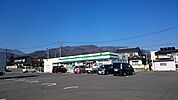ファミリーマート 長野若槻大通り店（1064m）