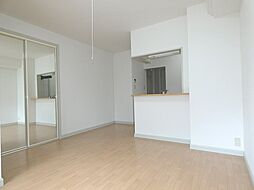 プリオール・I 1階1LDKのリビング/ダイニング