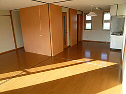 未来通りマンション 3階2DKのリビング/ダイニング