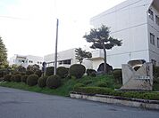 箕輪町立箕輪中学校（1405m）