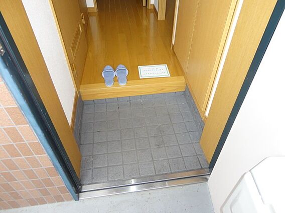 サンライン東部_内装_3