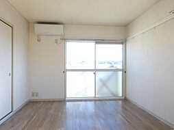 イーストハイツ伊豆宮B棟 203 2階2Kのリビング/ダイニング