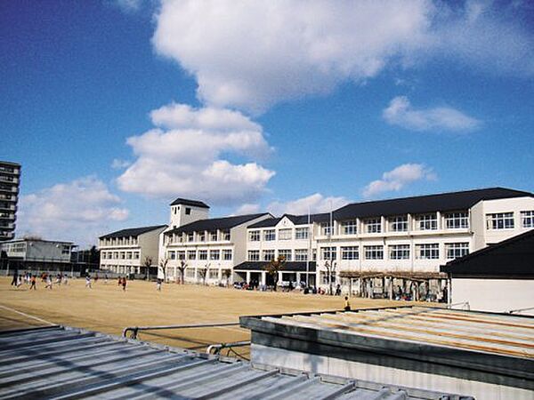 画像23:【小学校】神戸市立伊川谷小学校まで1146ｍ