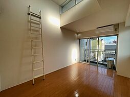 クレイタスパークII 3階1Kの室内