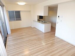 名古屋市営桜通線 車道駅 徒歩7分の賃貸マンション 5階2LDKのリビング/ダイニング