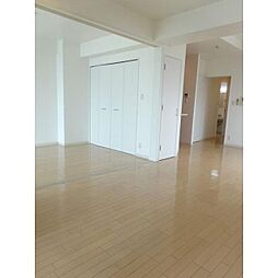 プロシード新瑞橋 8階2LDKのリビング/ダイニング