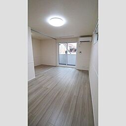 シャルルーズ 2階2LDKの室内