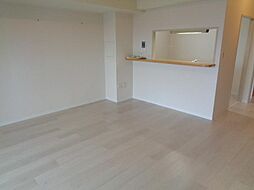 アーバンドエル庄内通 9階3LDKのリビング/ダイニング