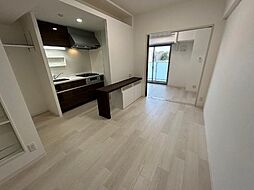 ロータス・ガーデン城南 2階1LDKの室内