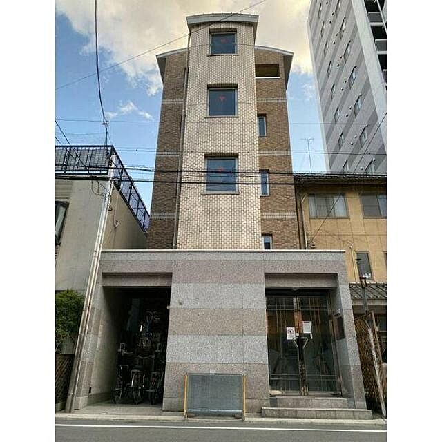 3 / 13