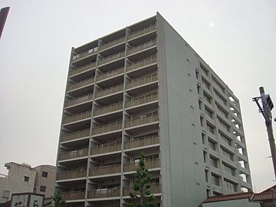 外観:外観写真(昼) 外観:外観写真(昼)