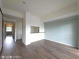 ハウスバーンフリート中山 3LDKのリビング/ダイニング