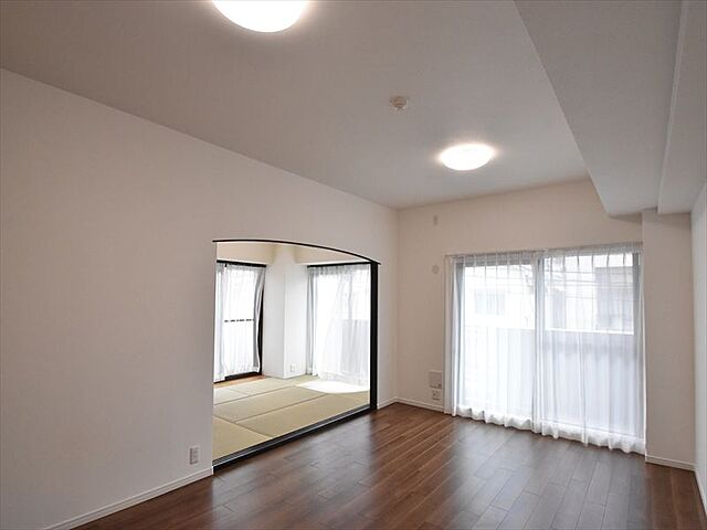 リビング/ダイニング アーバンシティ旭町壱番館 2階/-