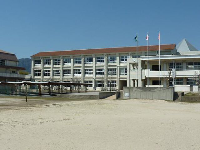 周辺 東広島市黒瀬松ケ丘