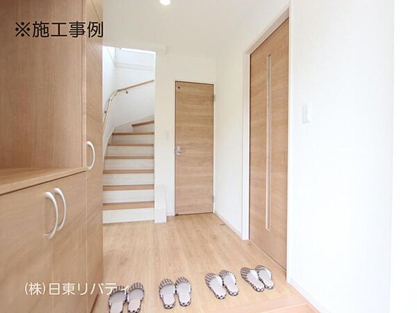 玄関を拡大表示