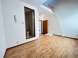 アニスAOBA 2階ワンルームのリビング/ダイニング