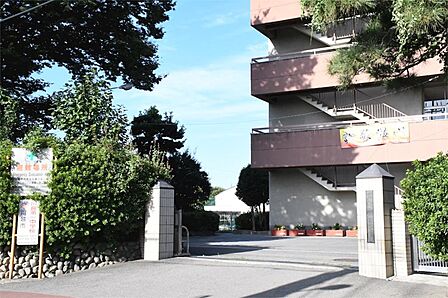 川越市立川越第一中学校(1350m)