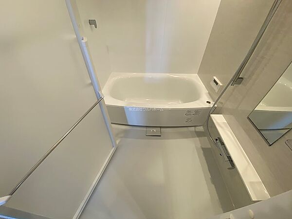 浴室を拡大表示
