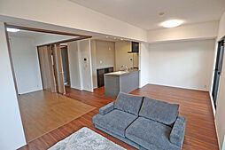 グローリアス和合第2 3LDKのリビング/ダイニング